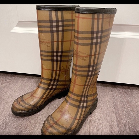 Burberry Rain boot - Picture 1 of 6